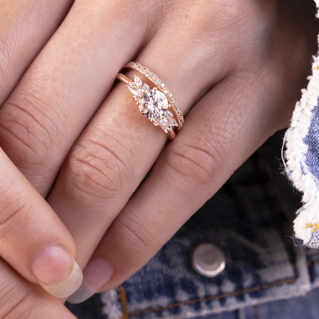 1 CT Round Cut Moissanite Engagement Ring