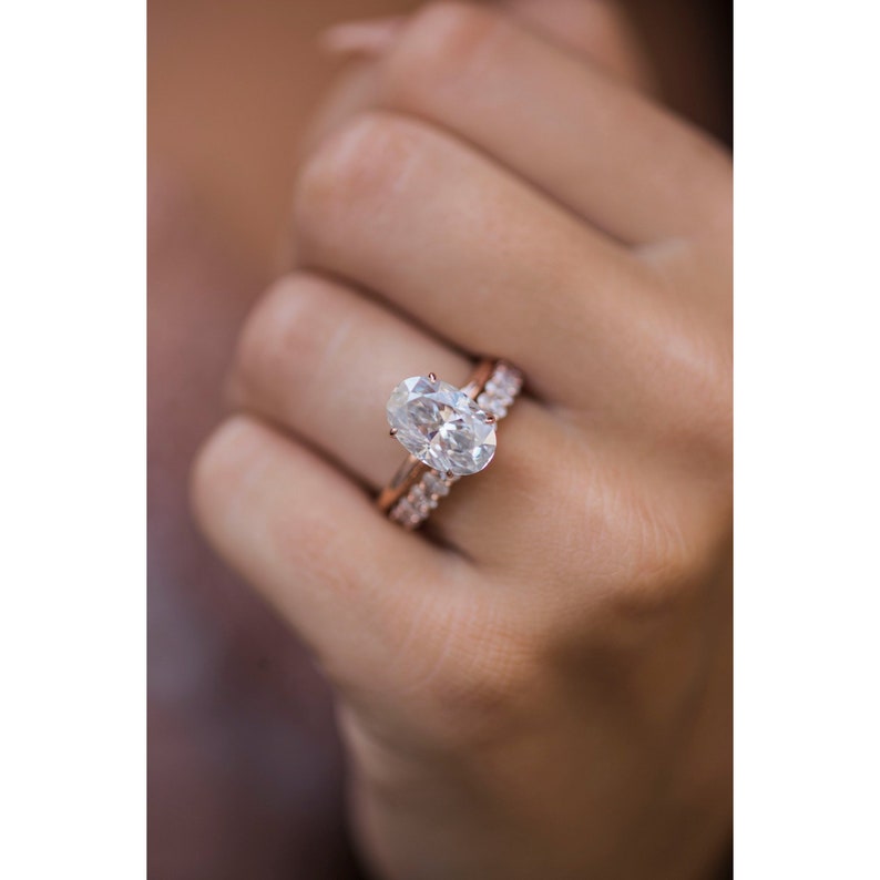 4.0ct Elongated Oval Cut Solitaire Moissanite Diamond Engagement Ring