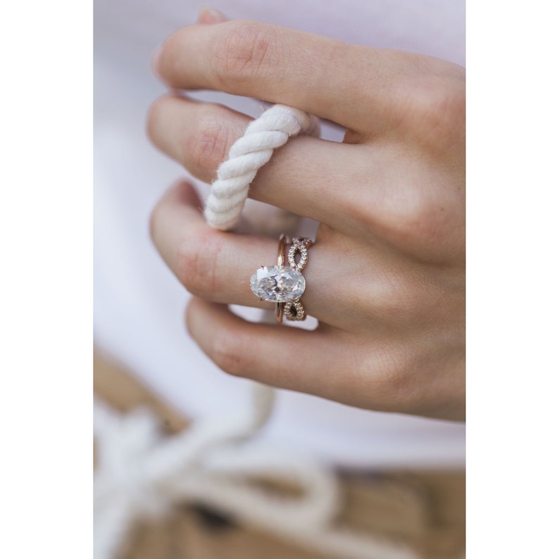 4.0ct Elongated Oval Cut Solitaire Moissanite Diamond Engagement Ring