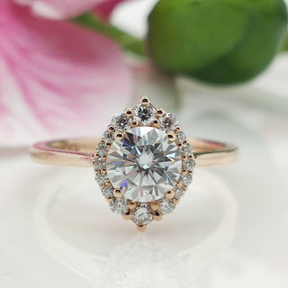1.0ct Round Brilliant Diamond Halo Moissanite Engagement Ring