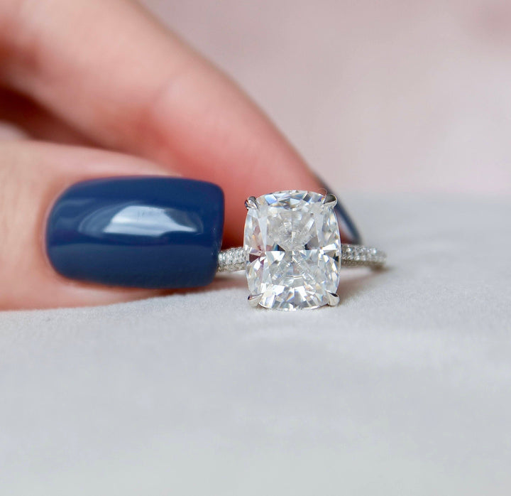 6 CT Cushion Cut Moissanite Engagement Ring