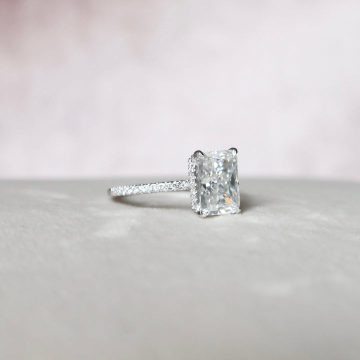 3.5 CT Radiant Cut Moissanite Engagement Ring