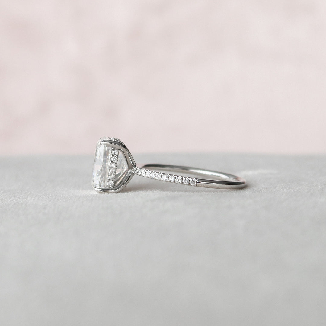 4 CT Cushion Cut Moissanite Engagement Ring