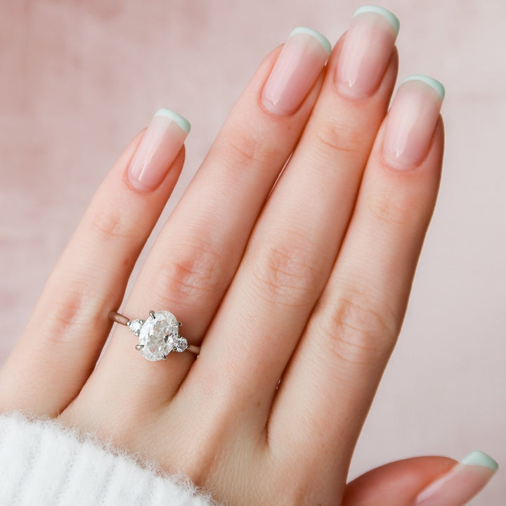 2 CT  Oval cut Three Stone  Moissanite Engagement Ring