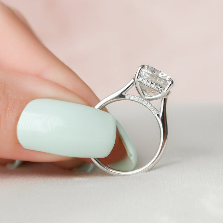 4.0CT Cushion Cut Moissanite Hidden Halo Engagement Ring
