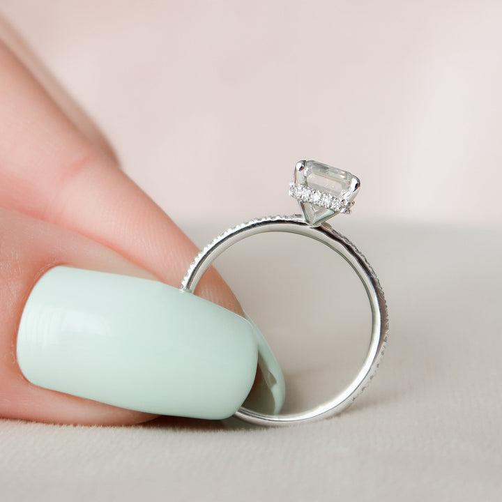 3 CT Emerald Cut  Moissanite Diamond Engagement Ring