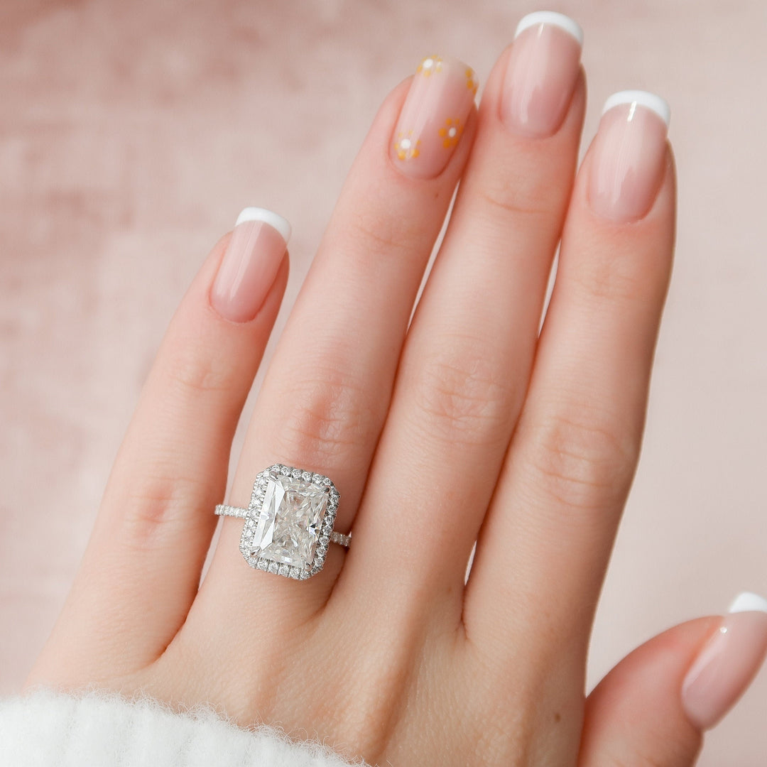 5 CT Radiant Cut Halo Moissanite Engagement Ring