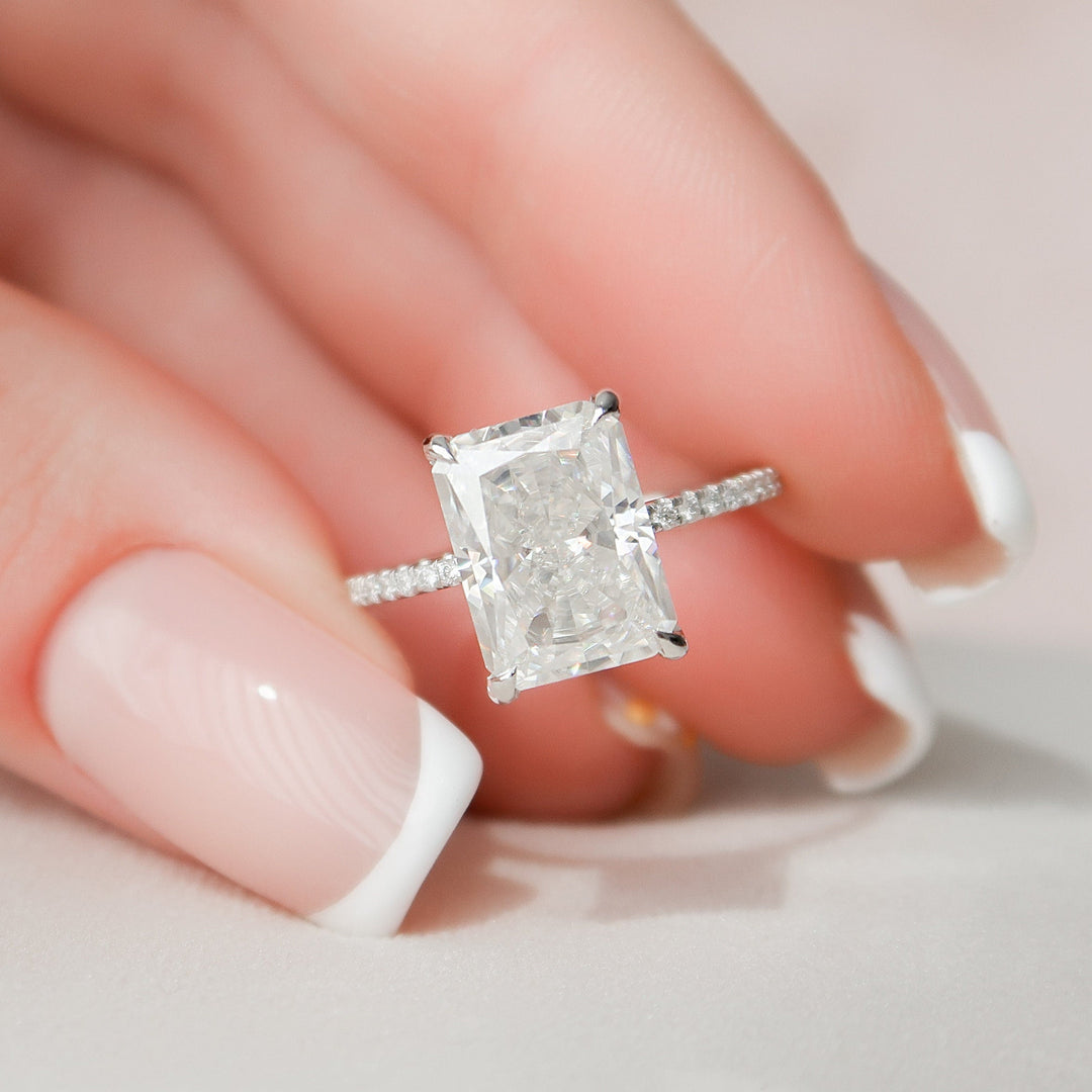 4.50СT Radiant Cut Moissanite Hidden Halo Diamond Engagement Ring