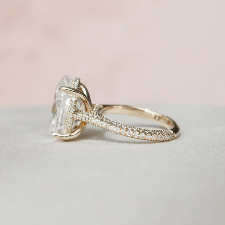 5 CT Oval cut Moissanite Engagement Ring