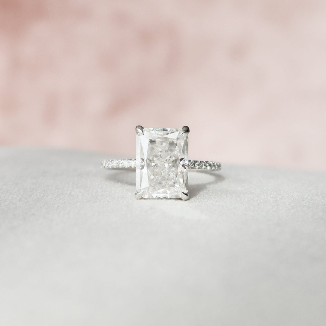 4.5 СT Radiant Cut Moissanite Engagement Ring