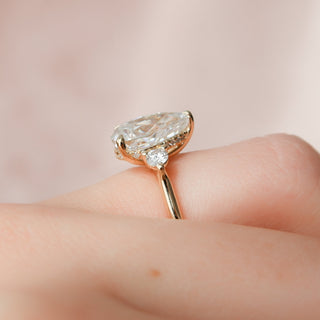 2 CT Pear Cut Three Stone Moisanite Engagement Ring