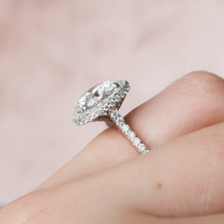 3.50CT Round Cut Unique Halo Moissanite Engagement Ring