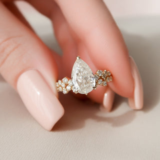 2.0CT Pear Cut Moissanite Halo Eternity Bridal Engagement Ring Set