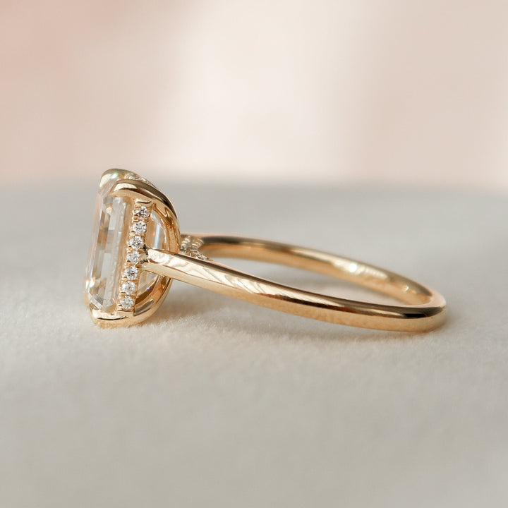 3.0CT Emerald Cut Moissanite Engagement Ring