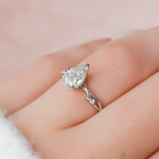 1.0CT Pear Cut Nature Inspired Moissanite Engagement Ring