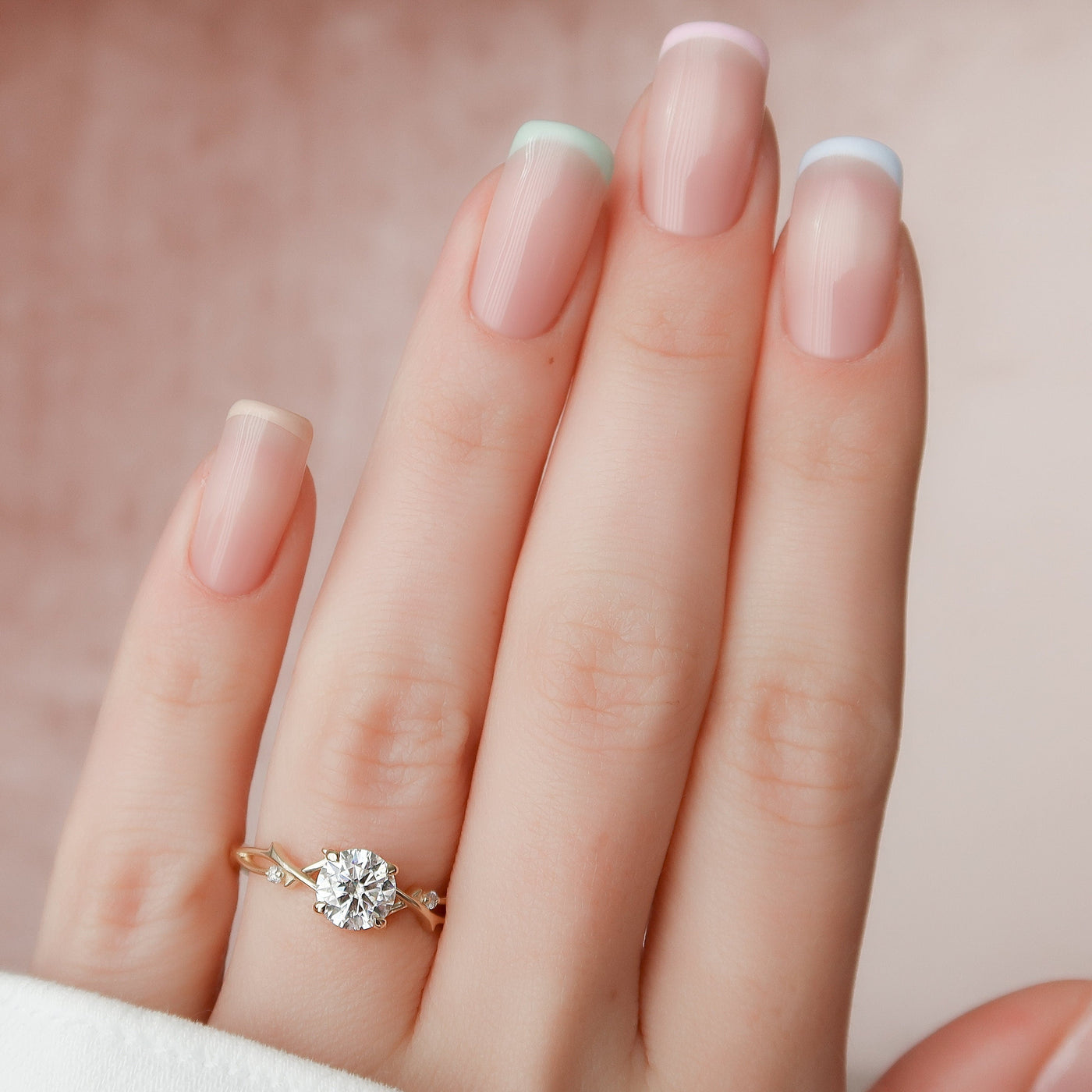 1.0CT Round Cut Branches Style Moissanite Engagement Ring