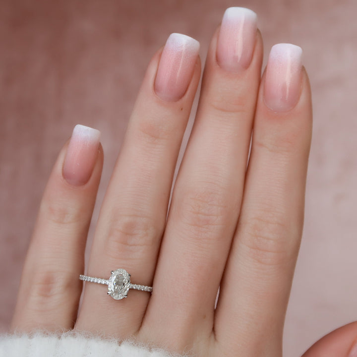 1 CT Oval Cut Moissanite Engagement Ring