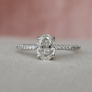 1 CT Oval Cut Moissanite Engagement Ring