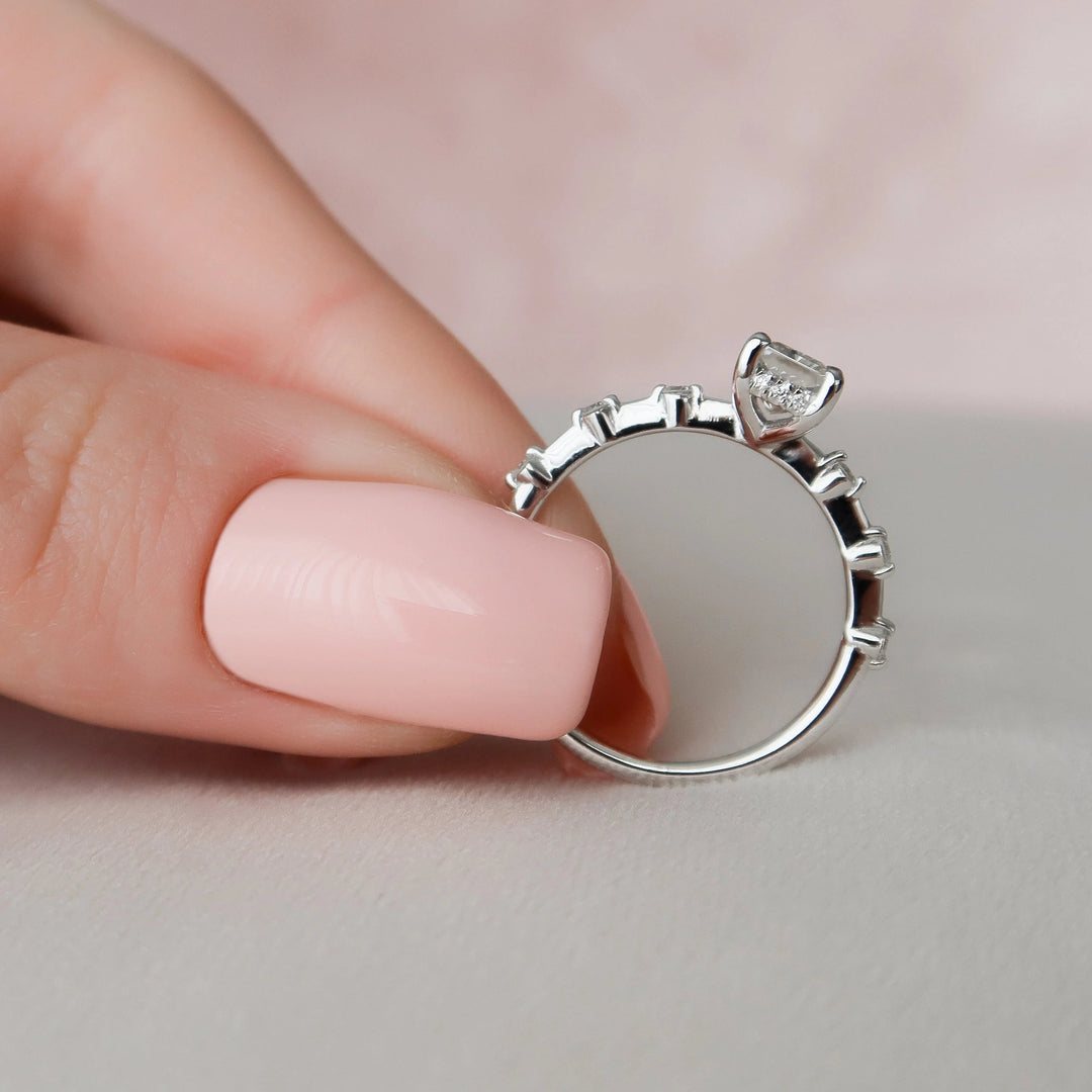 1.0CT Radiant Cut Moissanite Halo Bridal Engagement Ring Set