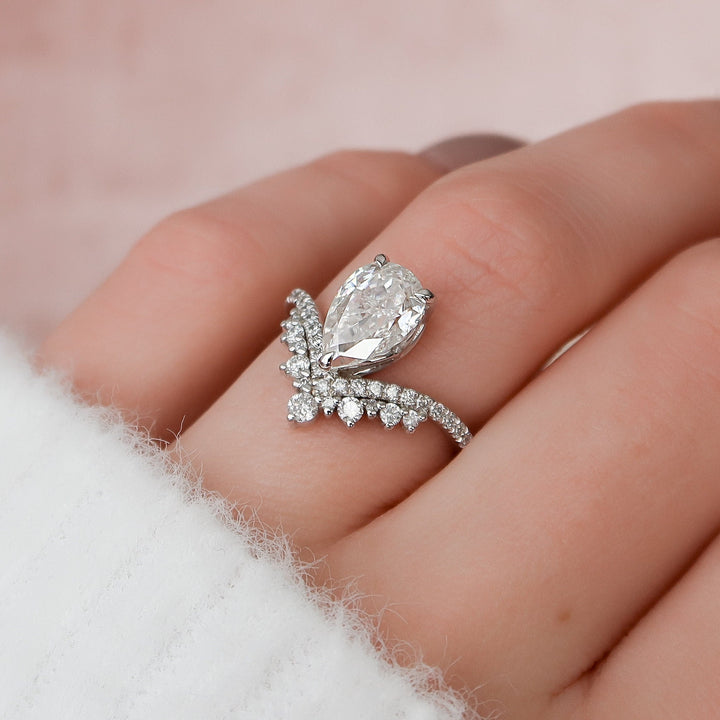 1.50CT Pear Shaped Moissanite Chevron Engagement Ring