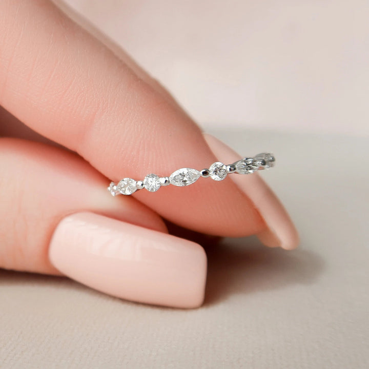 1.0CT Radiant Cut Moissanite Hidden Halo  Bridal Engagement Ring Set