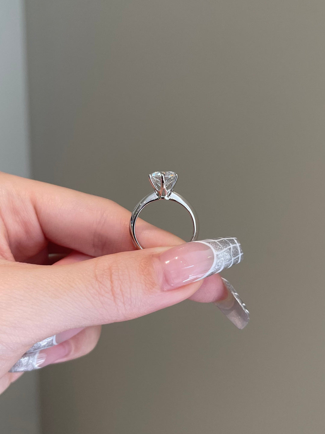 2.0ct Round Cut Solitaire Moissanite Diamond Engagement Ring