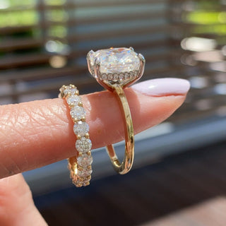 3.6CT Cushion Diamond Hidden Halo Moissanite Engagement Ring