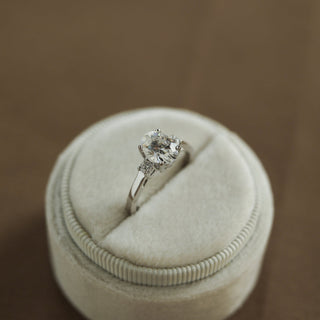 1.20CT Oval Moissanite Three Stone Diamond Engagement Ring