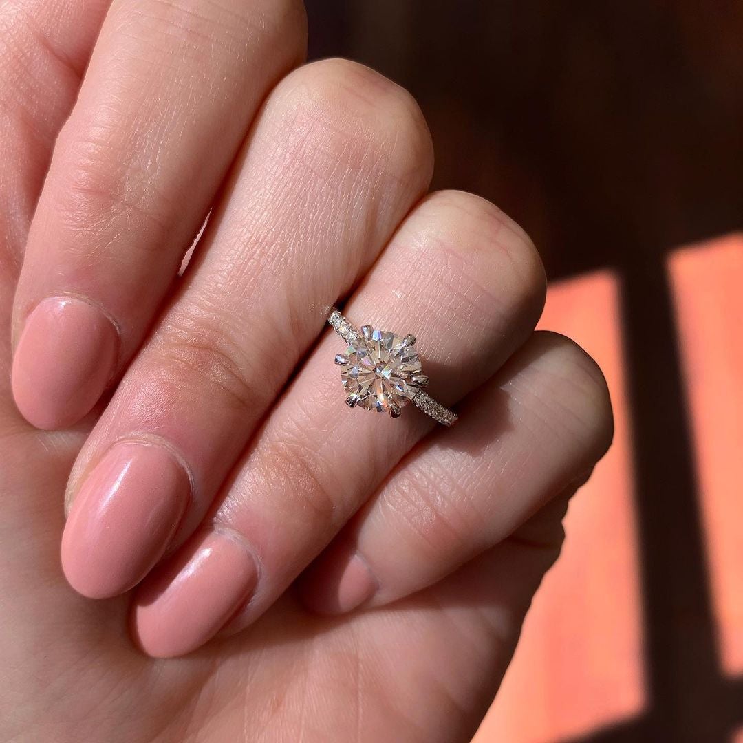 1.90CT Round Cut Diamond Prong Moissanite Engagement Ring