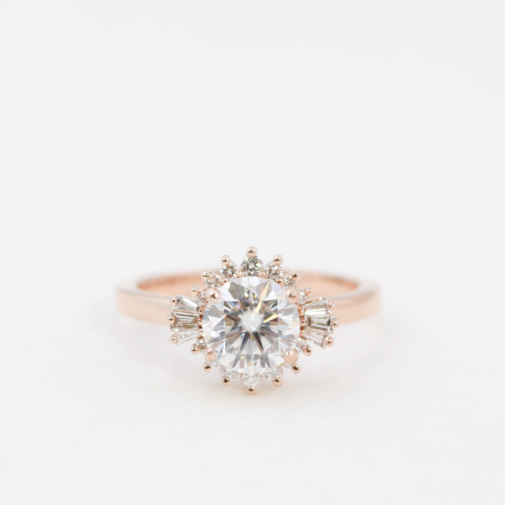 1.05CT Round Moissanite Cluster Diamond Engagement Ring